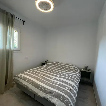 Tranquilo A Pocos Minutos Del Mar Apartment Bufaganas